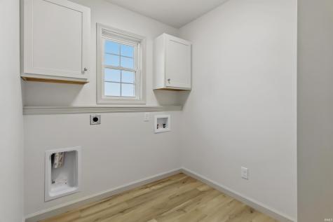 66 Cobblestone Boulevard Gas City IN 46933