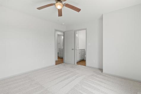 66 Cobblestone Boulevard Gas City IN 46933