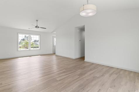66 Cobblestone Boulevard Gas City IN 46933