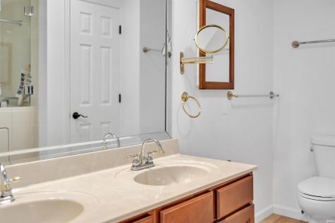 1006 E Sherbrooke Drive Bloomington IN 47401