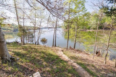 9405 S Pointe Lasalles Drive Bloomington IN 47401