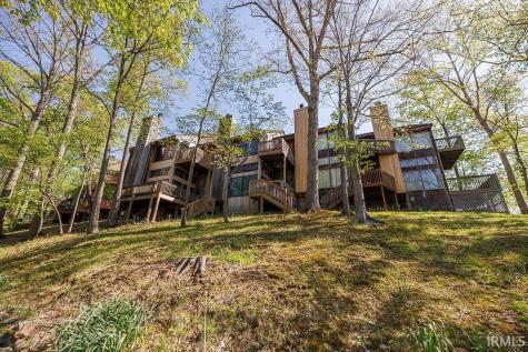 9405 S Pointe Lasalles Drive Bloomington IN 47401