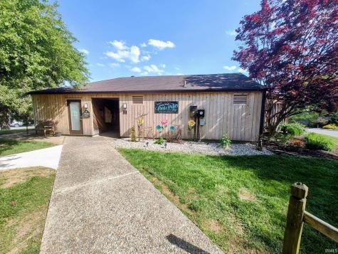 9405 S Pointe Lasalles Drive Bloomington IN 47401