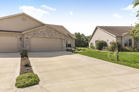 108 St Andrews Court Hartford City IN 47348