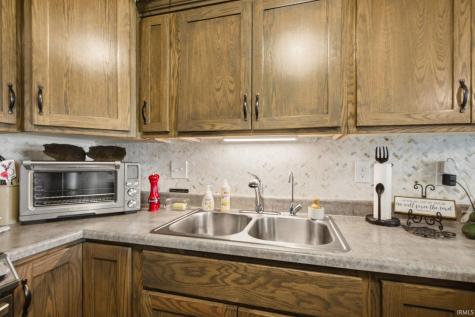 108 St Andrews Court Hartford City IN 47348