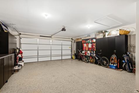 108 St Andrews Court Hartford City IN 47348