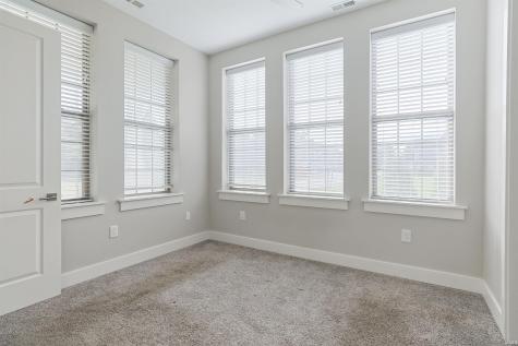 1017 Keenan Court South Bend IN 46615