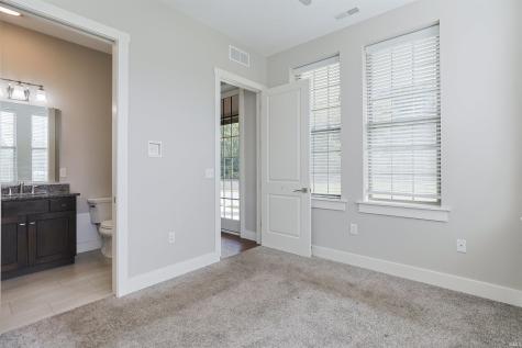 1017 Keenan Court South Bend IN 46615