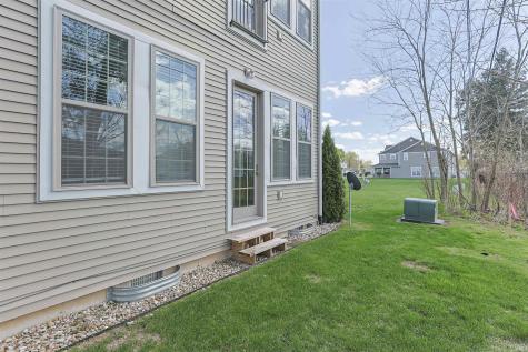 1017 Keenan Court South Bend IN 46615