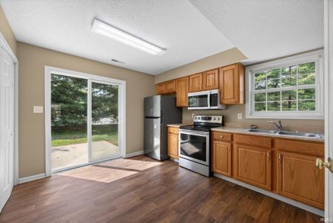 3350 S Oaklawn Circle Bloomington IN 47401