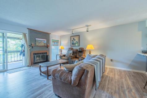 2048 E Waters Edge Drive Bloomington IN 47401