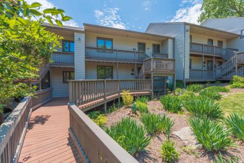 2048 E Waters Edge Drive Bloomington IN 47401