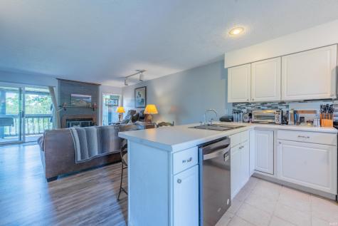 2048 E Waters Edge Drive Bloomington IN 47401