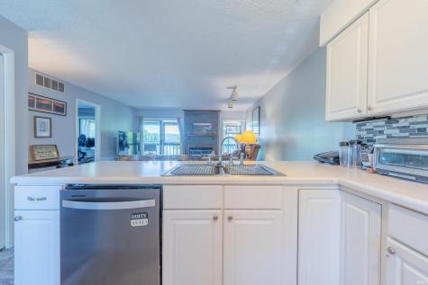 2048 E Waters Edge Drive Bloomington IN 47401
