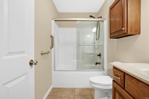 4438 Mystic Court Evansville IN 47715