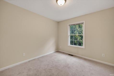 5676 W Vinca Lane Ellettsville IN 47429