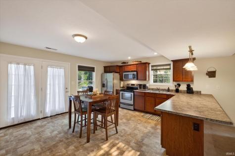 5676 W Vinca Lane Ellettsville IN 47429