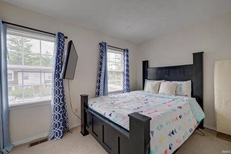 2486 Brittany Lane Bloomington IN 47401