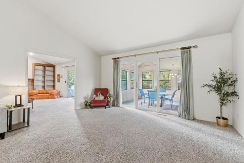 6215 Tamerlane Court South Bend IN 46614