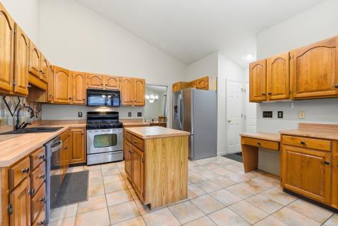 6215 Tamerlane Court South Bend IN 46614