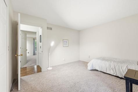 6215 Tamerlane Court South Bend IN 46614