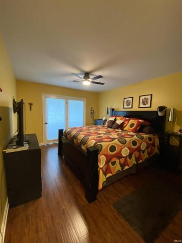 8986 E Hatchery Road Syracuse IN 46567
