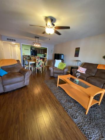 8986 E Hatchery Road Syracuse IN 46567