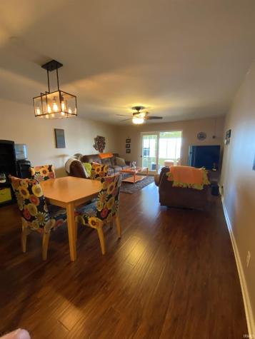 8986 E Hatchery Road Syracuse IN 46567