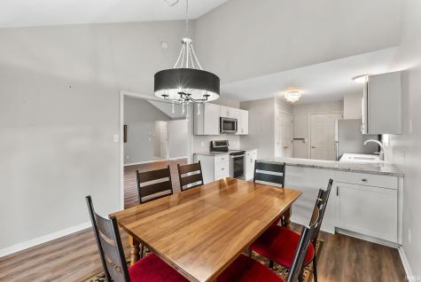 5817 Twynestel Circle Fort Wayne IN 46814