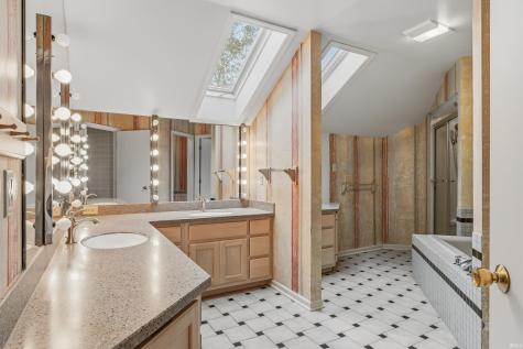 7126 Canalers Court Fort Wayne IN 46804