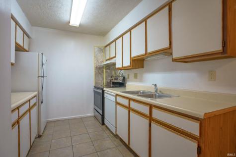 3200 E John Hinkle Place Bloomington IN 47408