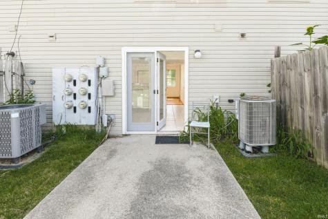 3406 S Oaklawn Circle Bloomington IN 47401