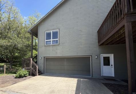 9545 S Harbour Pointe Drive Bloomington IN 47401