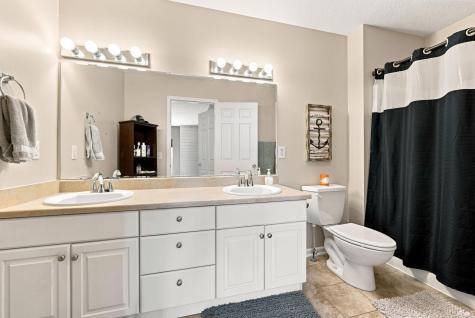 10035 Oak Trail Road Fort Wayne IN 46825