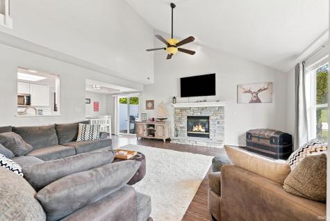 10035 Oak Trail Road Fort Wayne IN 46825