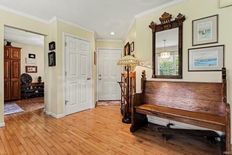 1676 Edgebrooke Court Goshen IN 46528
