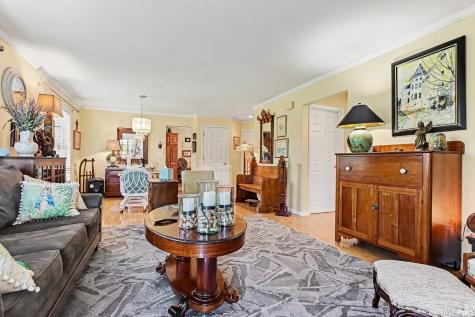 1676 Edgebrooke Court Goshen IN 46528