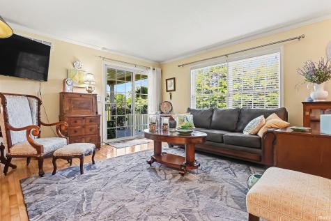 1676 Edgebrooke Court Goshen IN 46528