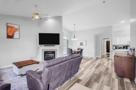 3912 N Whitewood Way Bloomington IN 47404