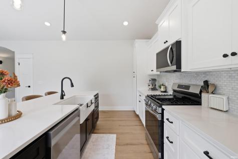 925 Stonehenge Drive Bedford IN 47421