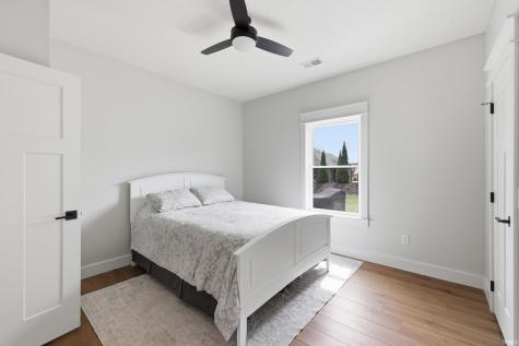 925 Stonehenge Drive Bedford IN 47421