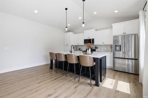 925 Stonehenge Drive Bedford IN 47421
