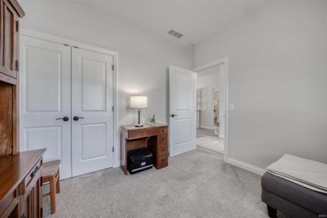 1609 Theo Drive Evansville IN 47711