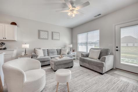 1609 Theo Drive Evansville IN 47711