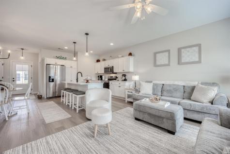 1609 Theo Drive Evansville IN 47711