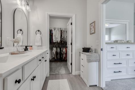 1609 Theo Drive Evansville IN 47711
