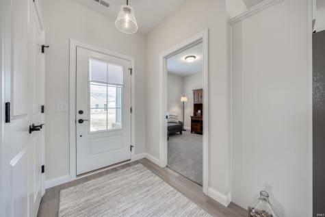 1609 Theo Drive Evansville IN 47711