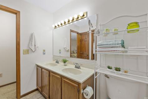 4226 Crofton Court Fort Wayne IN 46835