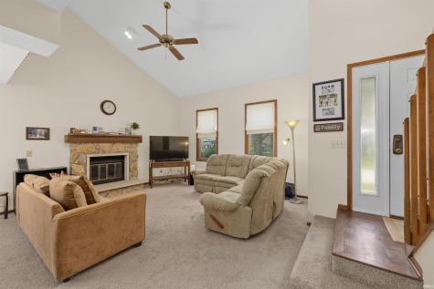 4226 Crofton Court Fort Wayne IN 46835