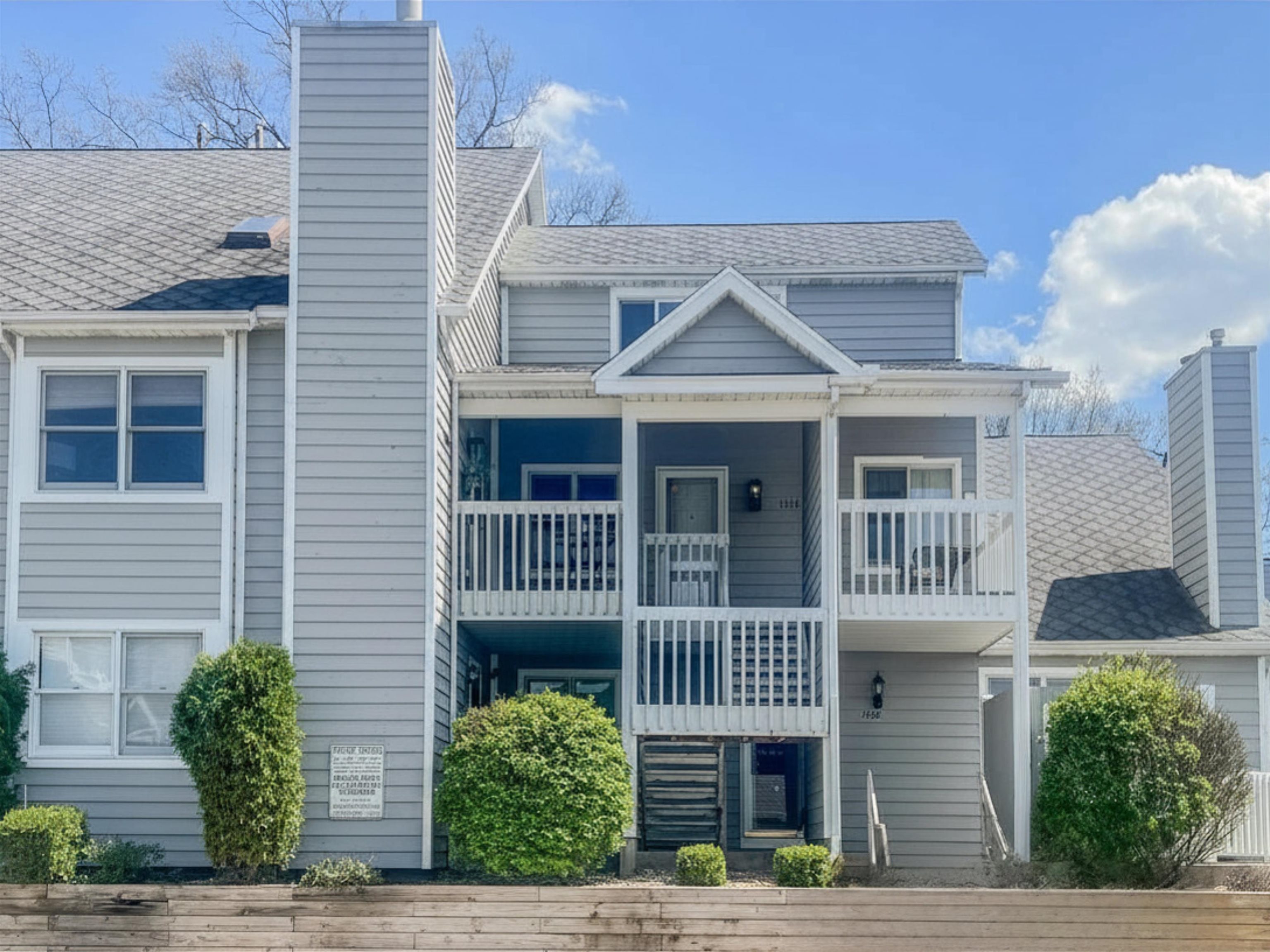 1514 N Oakhill Drive South Bend IN 46637